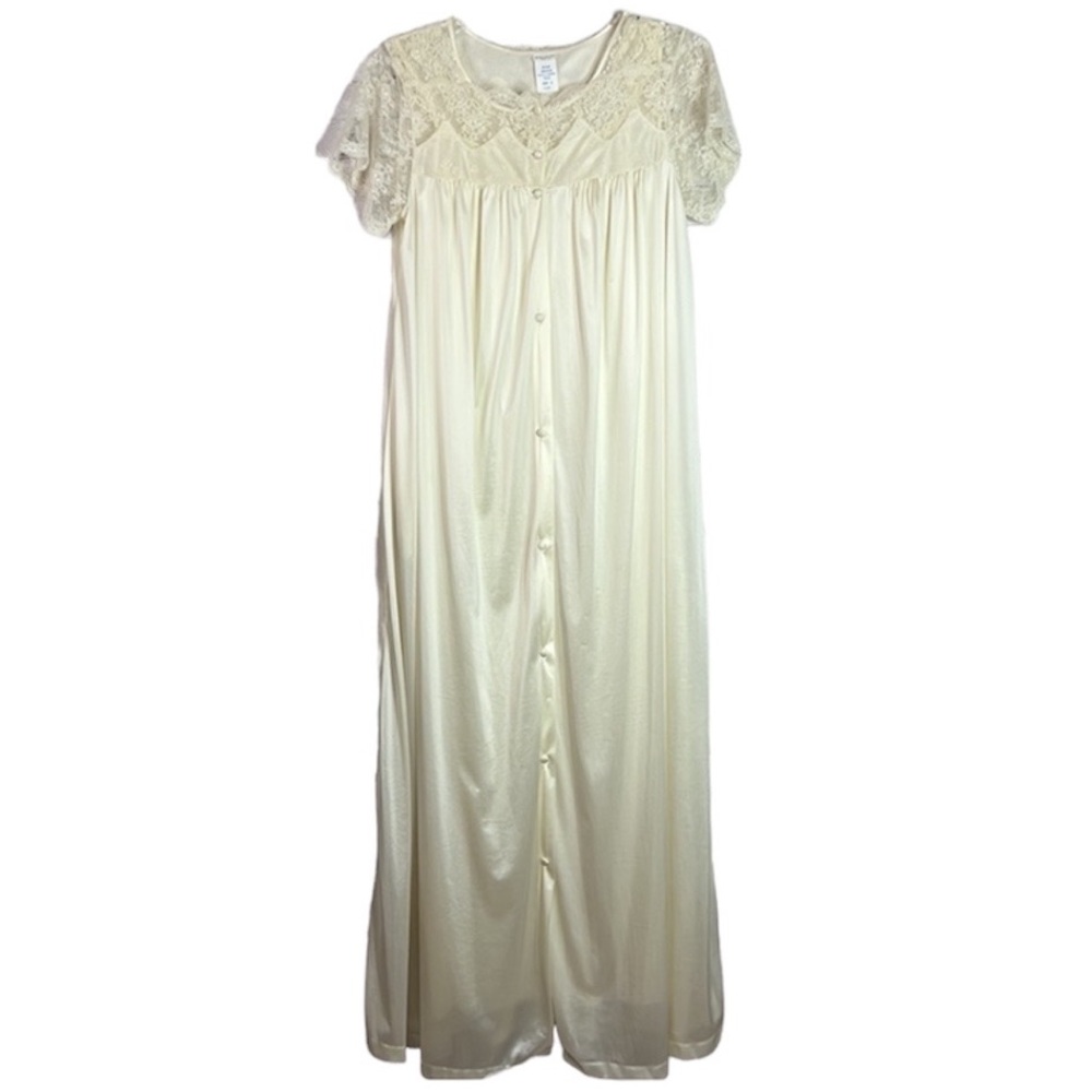 VTG lace trim gown and robe